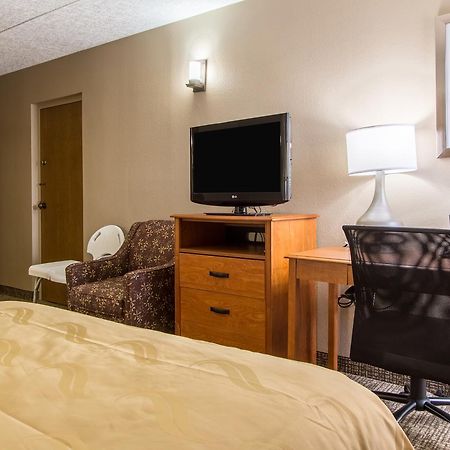 Greenridge Hotel Wickliffe Ngoại thất bức ảnh
