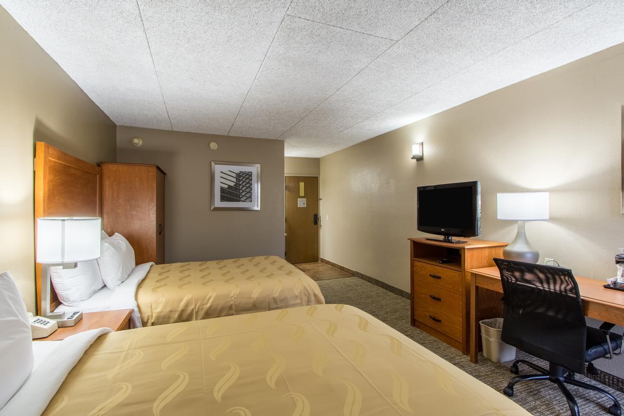 Greenridge Hotel Wickliffe Ngoại thất bức ảnh